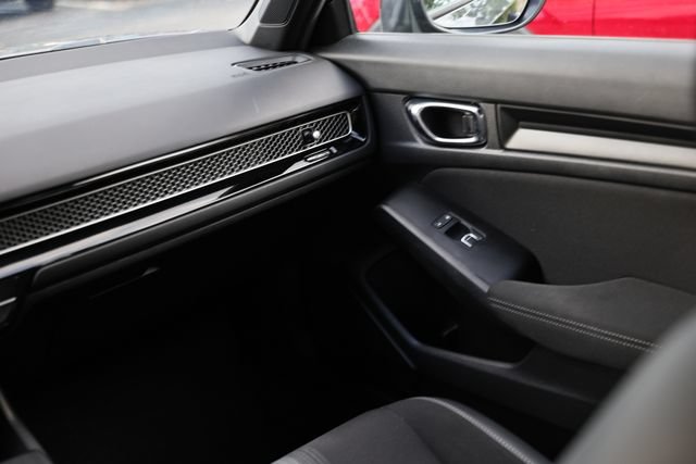 Used 2022 Honda Civic Sport image 28