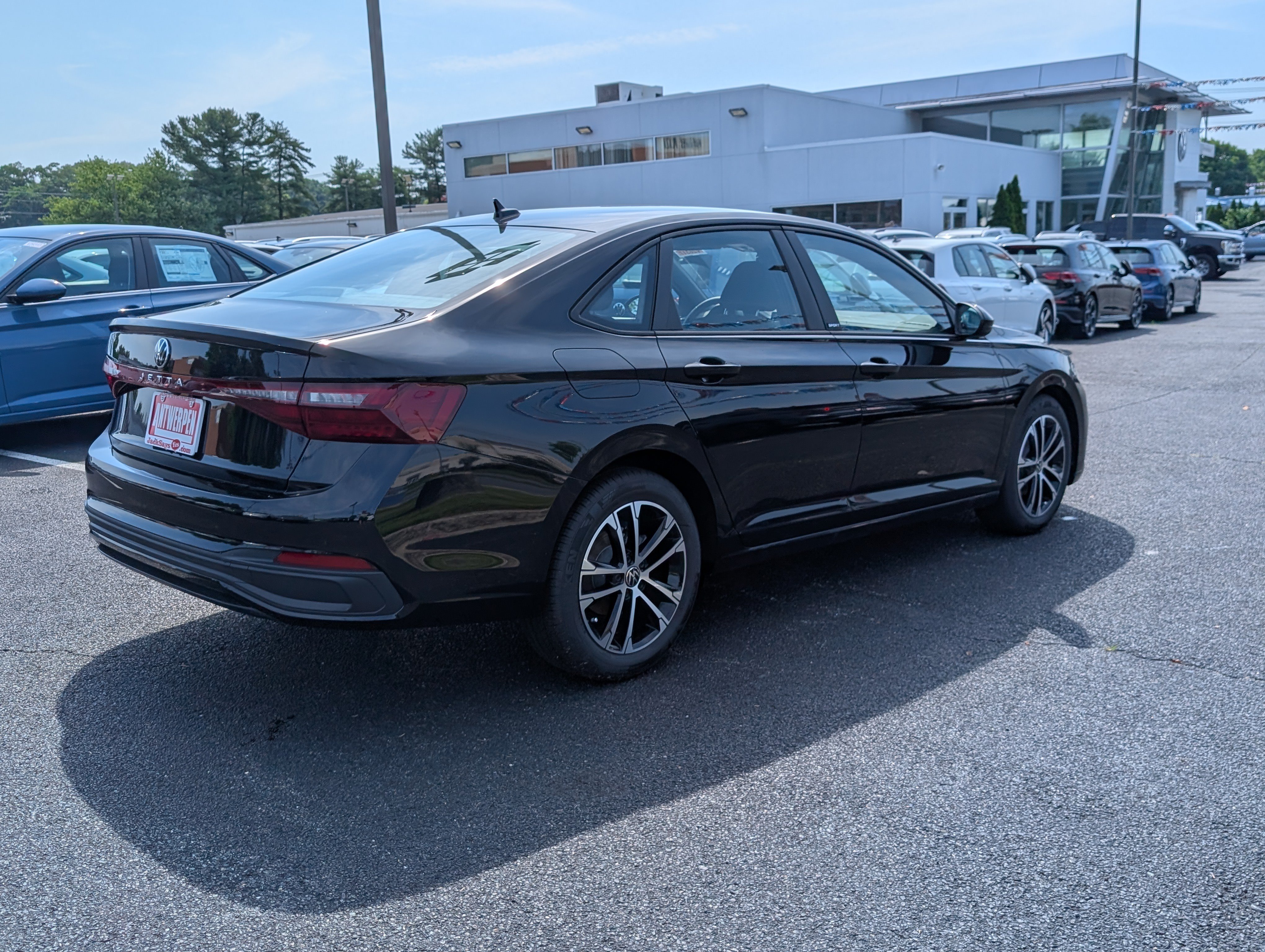 New 2026 Volkswagen Jetta Sport FWD image 3