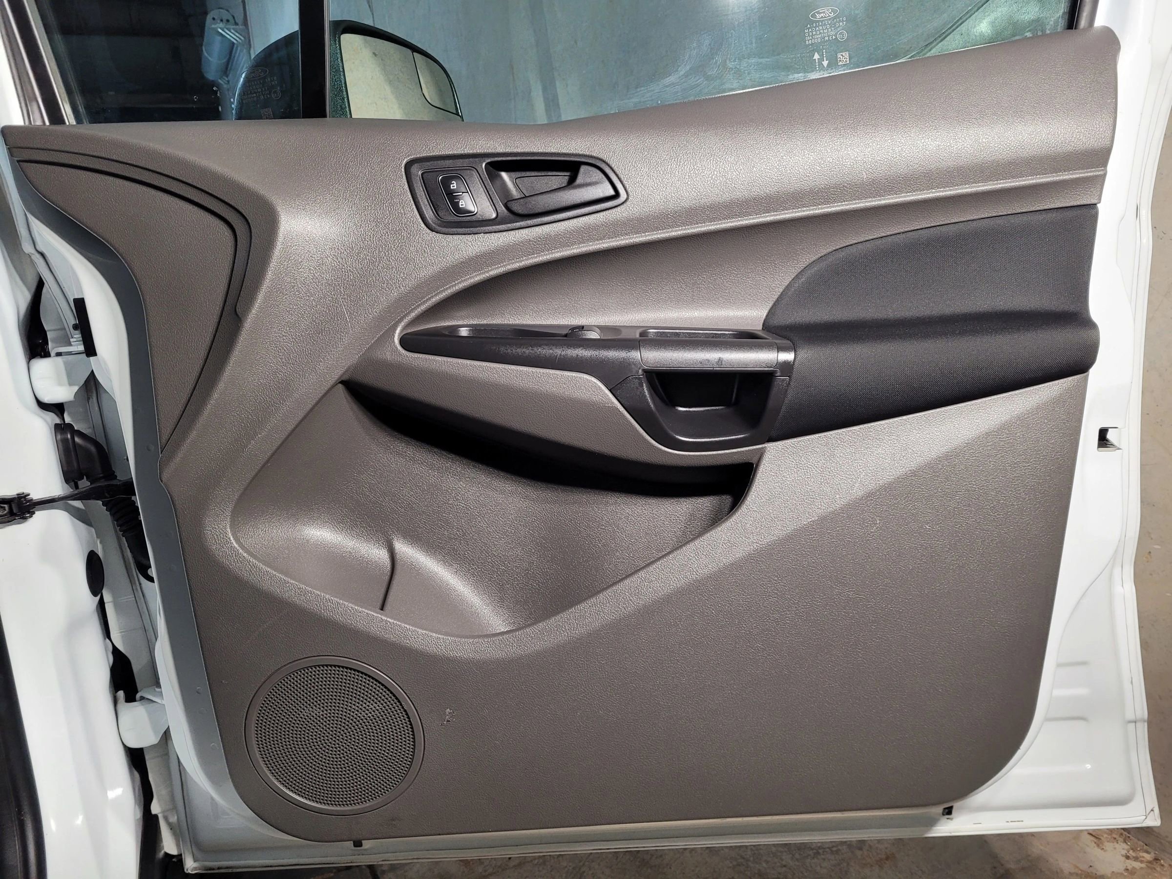 Used 2022 Ford Transit Connect XL image 15