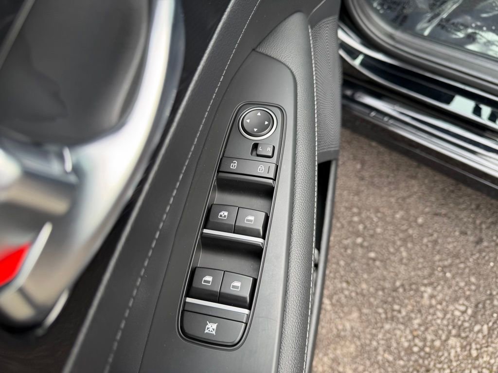 Used 2024 Kia Forte GT-Line w/ GT-Line Premium Package image 13