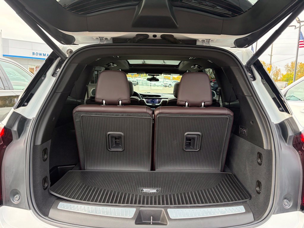 Used 2020 Cadillac XT6 Premium Luxury AWD/4WD image 35