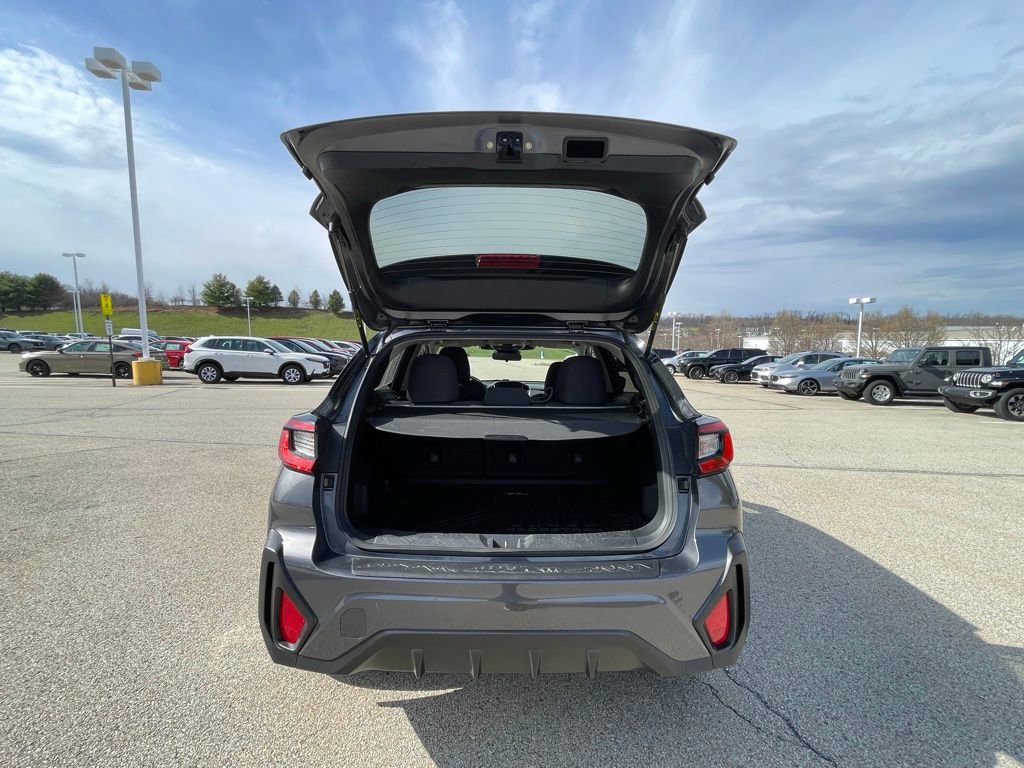 Used 2024 Subaru Crosstrek 2.0i Premium image 16