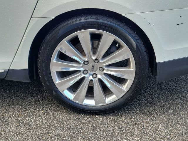 Used 2013 Lincoln MKS AWD image 5