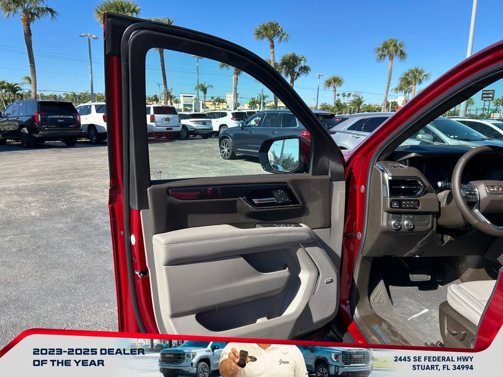 New 2026 GMC Yukon XL Elevation image 11