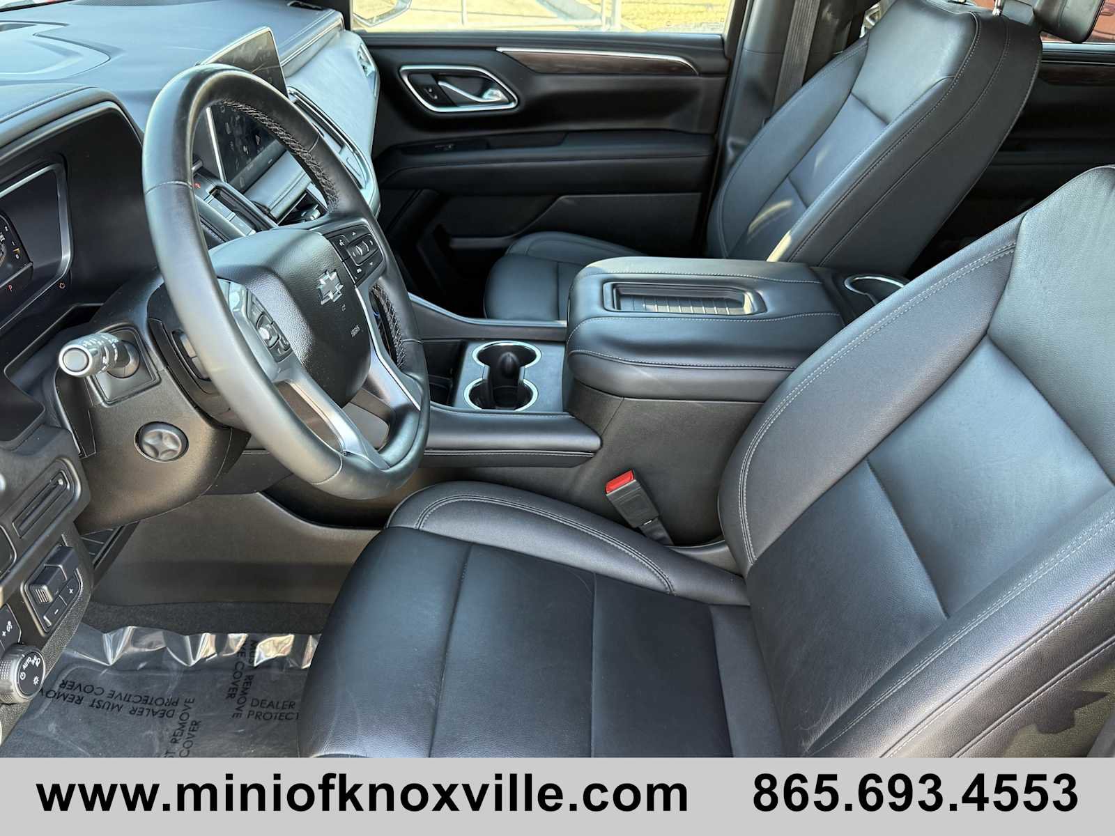 Used 2023 Chevrolet Tahoe Z71 w/ Z71 Off-Road Package image 10