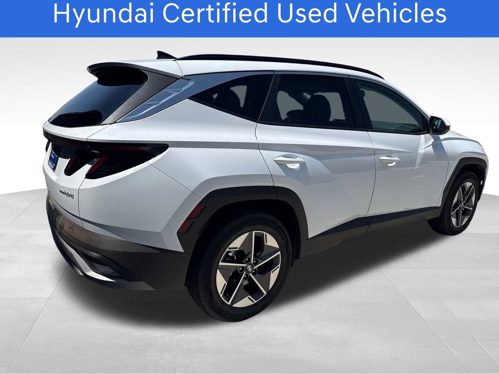 Certified 2025 Hyundai Tucson SEL AWD/4WD image 6