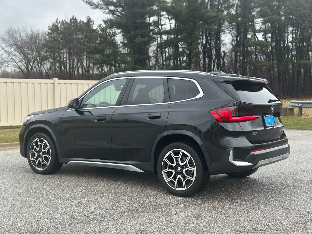 Used 2025 BMW X1 xDrive28i w/ Technology Package image 6