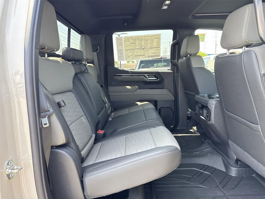New 2026 Chevrolet Silverado 1500 ZR2 AWD/4WD image 31