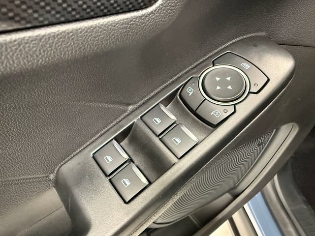 Used 2025 Ford Escape ST-Line w/ Tech Pack #1 FWD image 29