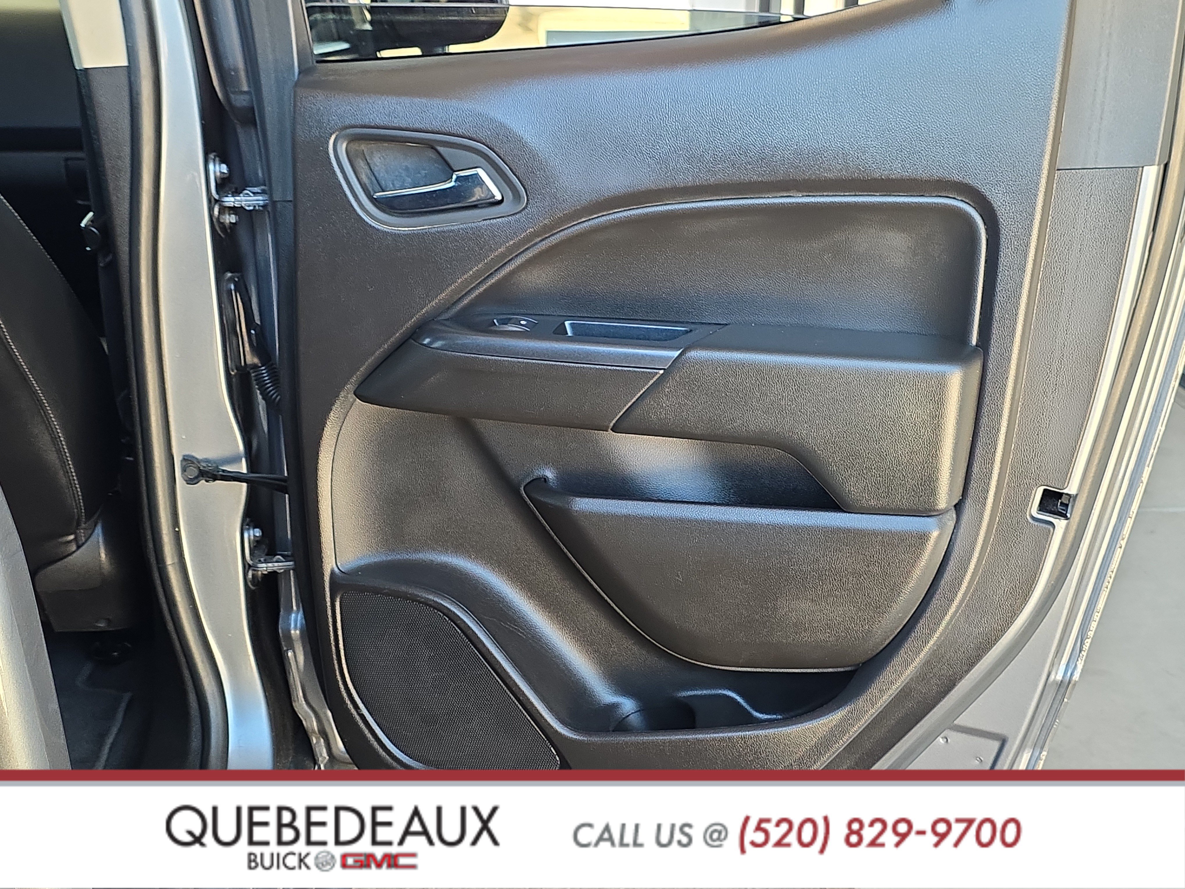Used 2021 Chevrolet Colorado ZR2 w/ ZR2 Dusk Special Edition AWD/4WD image 26