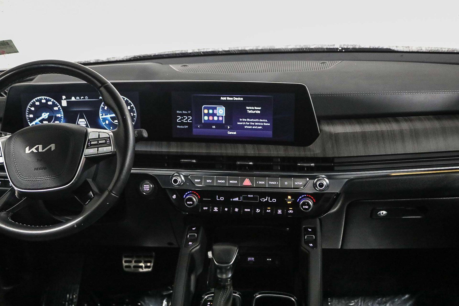 Used 2023 Kia Telluride SX Prestige image 13