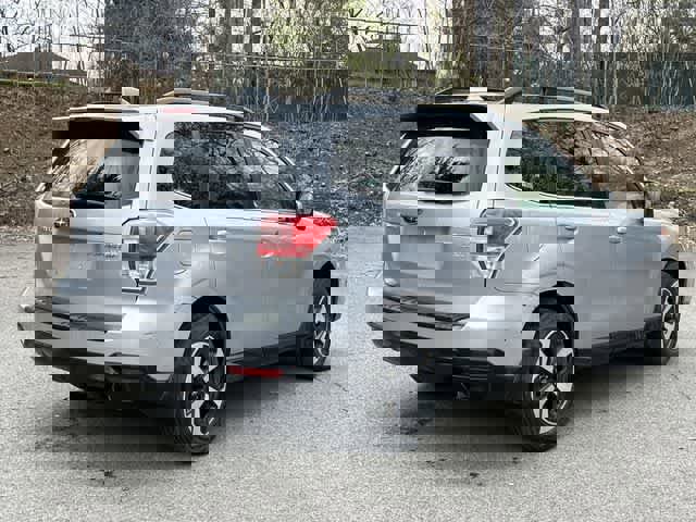 Used 2017 Subaru Forester 2.5i Limited image 21