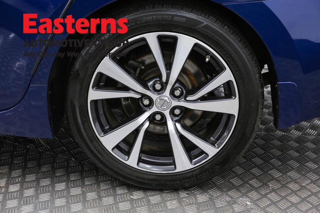 Used 2016 Nissan Maxima Platinum w/ Interior Lighting Package image 37