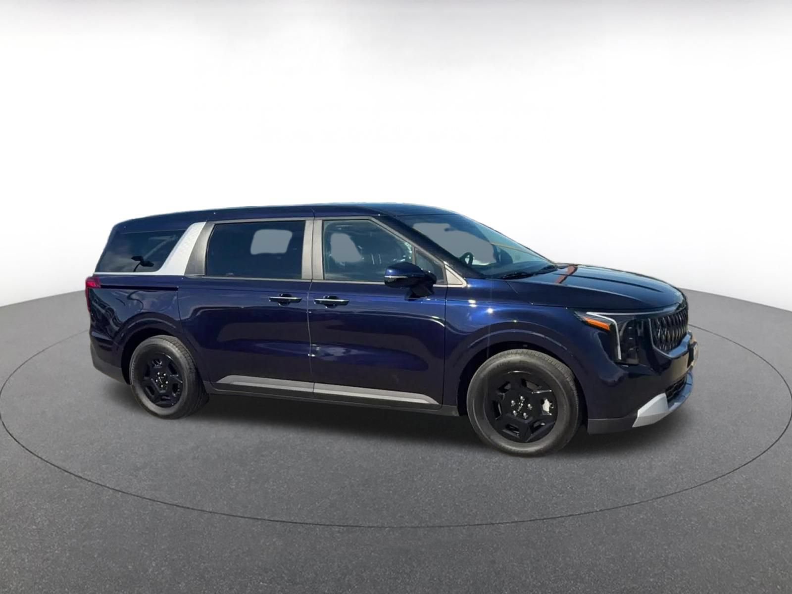 Used 2026 Kia Carnival FWD video 2