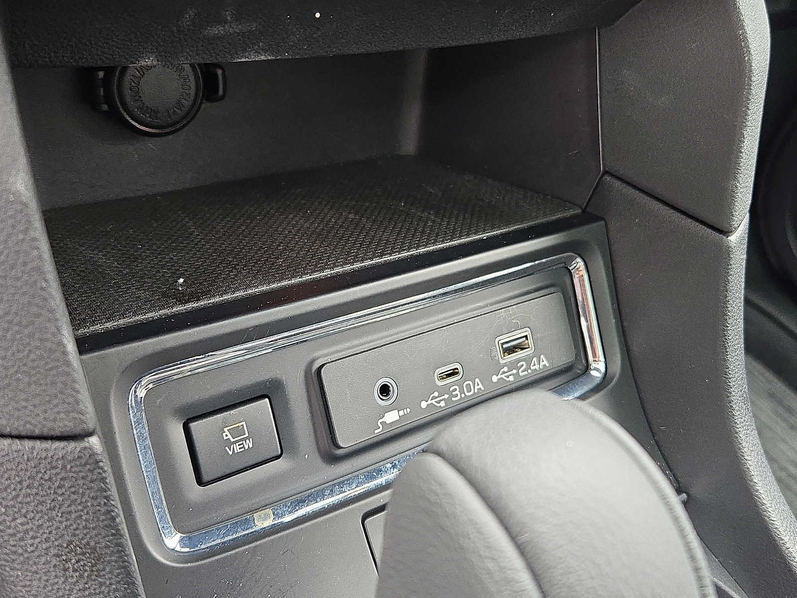 Used 2025 Subaru Ascent Limited AWD/4WD image 27