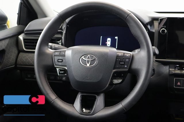 Certified 2026 Toyota Camry Hybrid AWD/4WD image 15