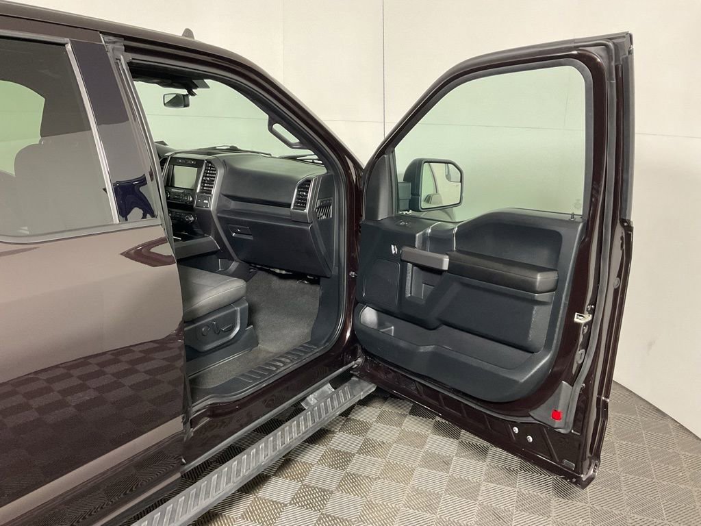 Used 2019 Ford F150 XLT w/ Equipment Group 302A Luxury image 33