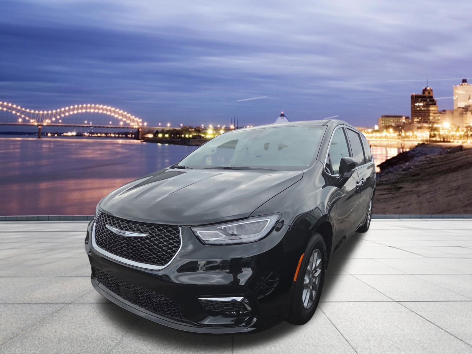 New 2026 Chrysler Pacifica Select FWD image 1