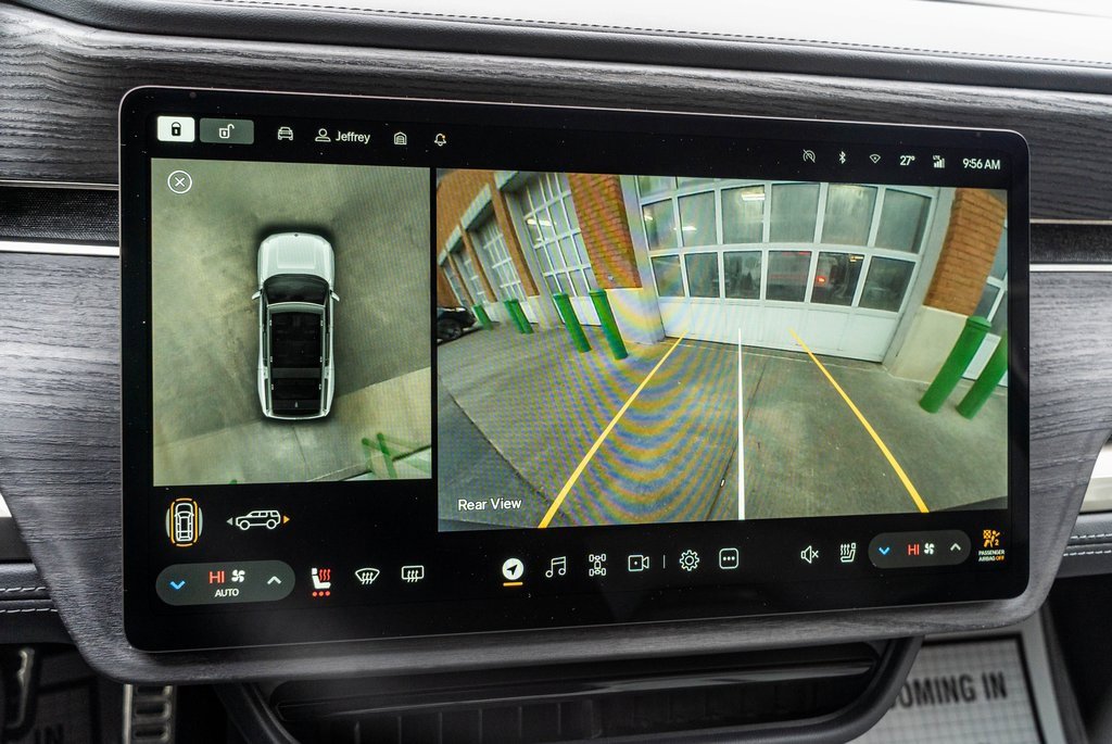 Used 2024 Rivian R1S Adventure image 12