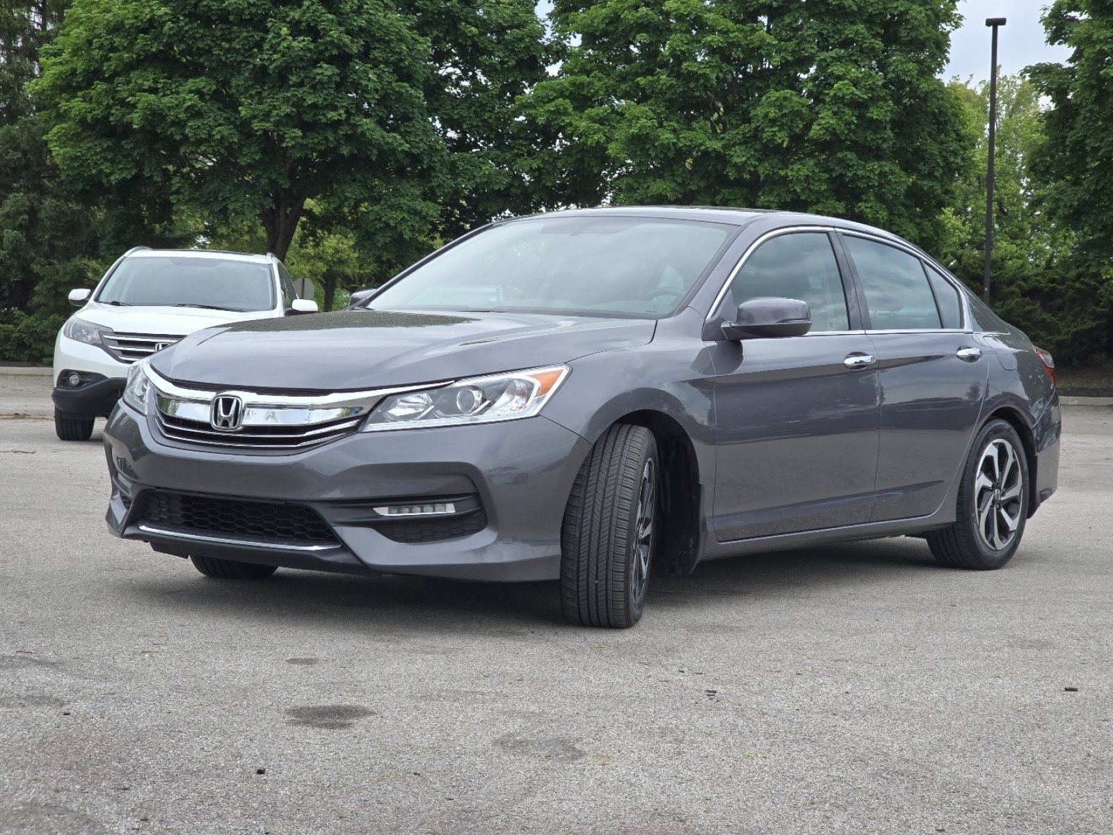 Certified 2017 Honda Accord EX-L image 13