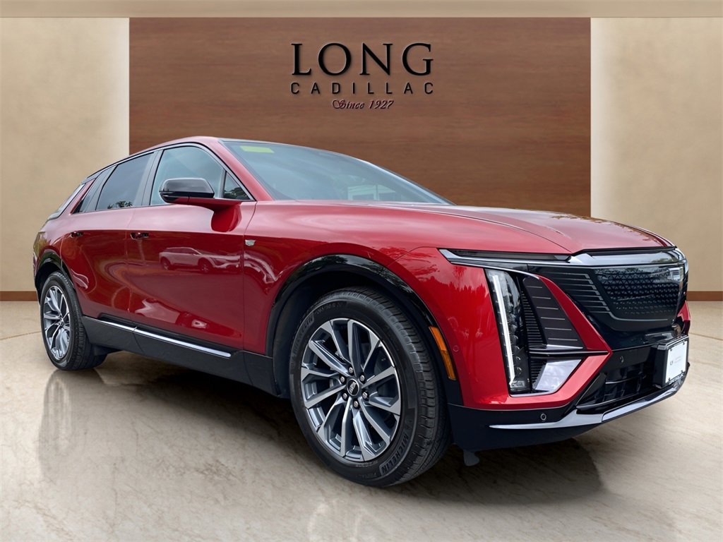 Certified 2024 Cadillac Lyriq Sport image 7