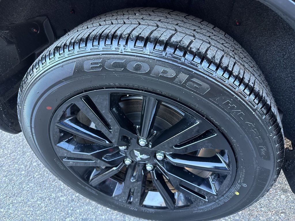 New 2026 Mitsubishi Eclipse Cross LE image 14