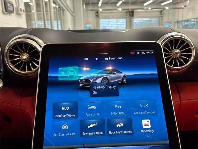 Used 2022 Mercedes-Benz SL 63 AMG 4MATIC image 14