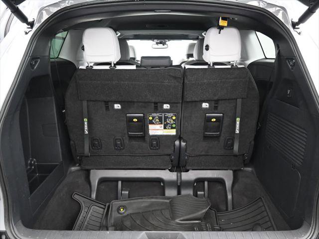 Certified 2025 Toyota Sienna XSE w/ XSE Plus Package AWD/4WD image 34