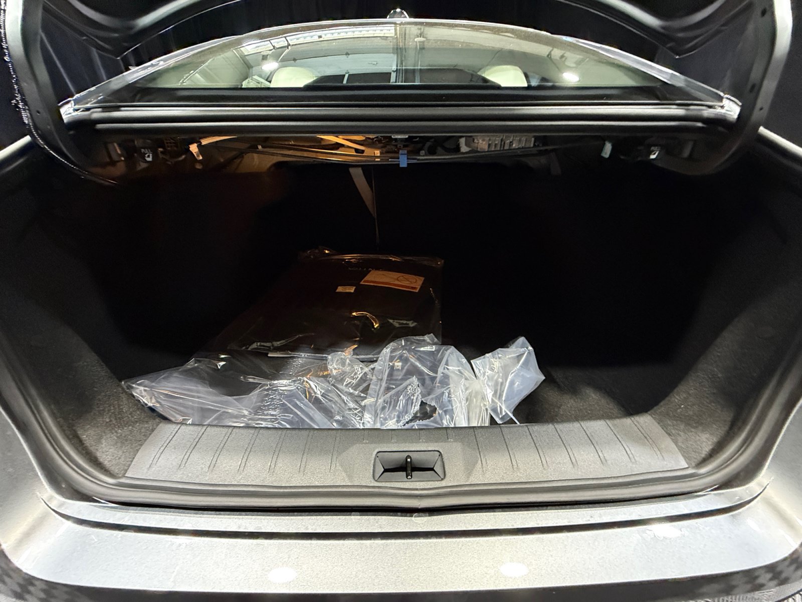 New 2026 Nissan Sentra SL w/ Floor Mat Package FWD image 34