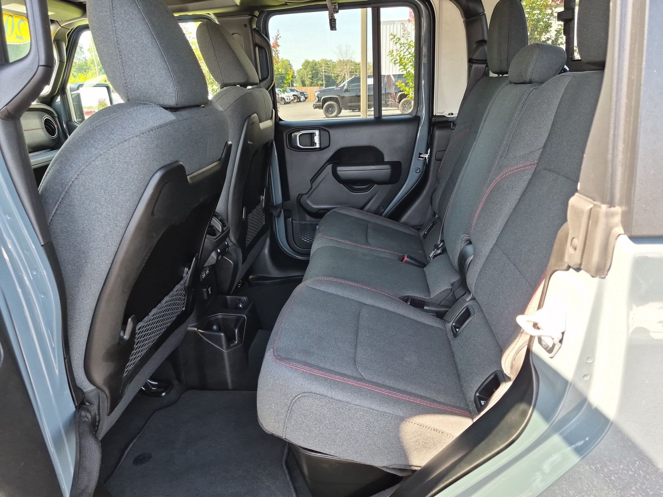 Used 2026 Jeep Gladiator Rubicon AWD/4WD image 14