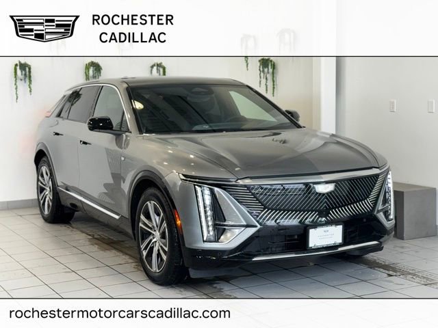 New 2025 Cadillac Lyriq Luxury image 1