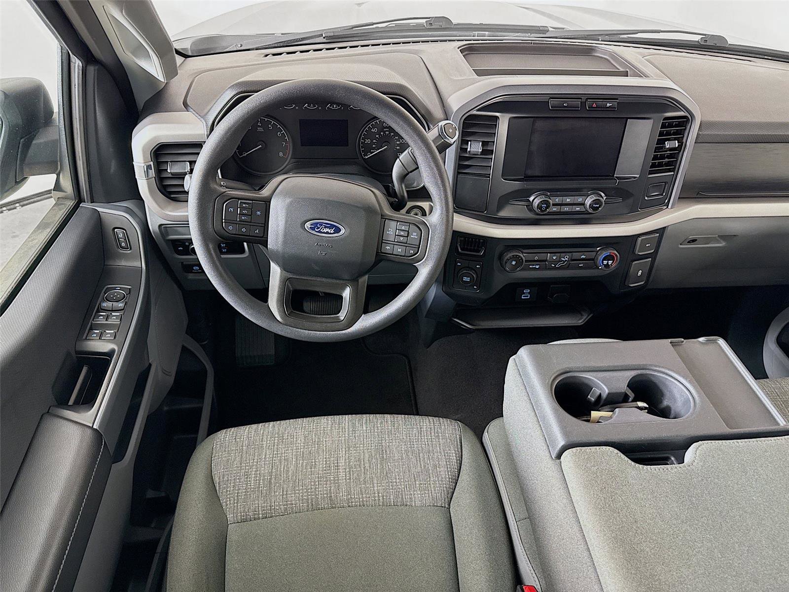 Used 2023 Ford F150 XLT AWD/4WD image 2