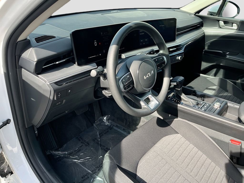 Certified 2025 Kia K5 LXS image 16