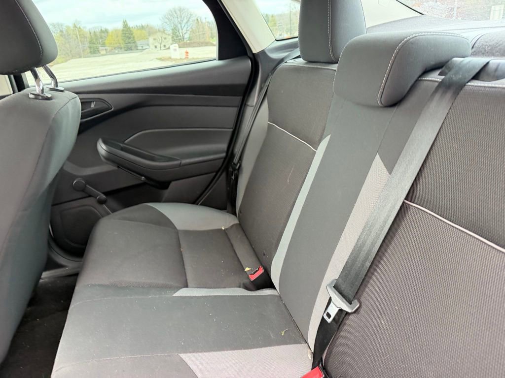 Used 2014 Ford Focus S image 5