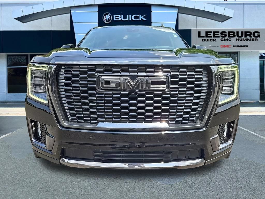Used 2023 GMC Yukon Denali Ultimate w/ LPO, Floor Liner Package AWD/4WD image 2