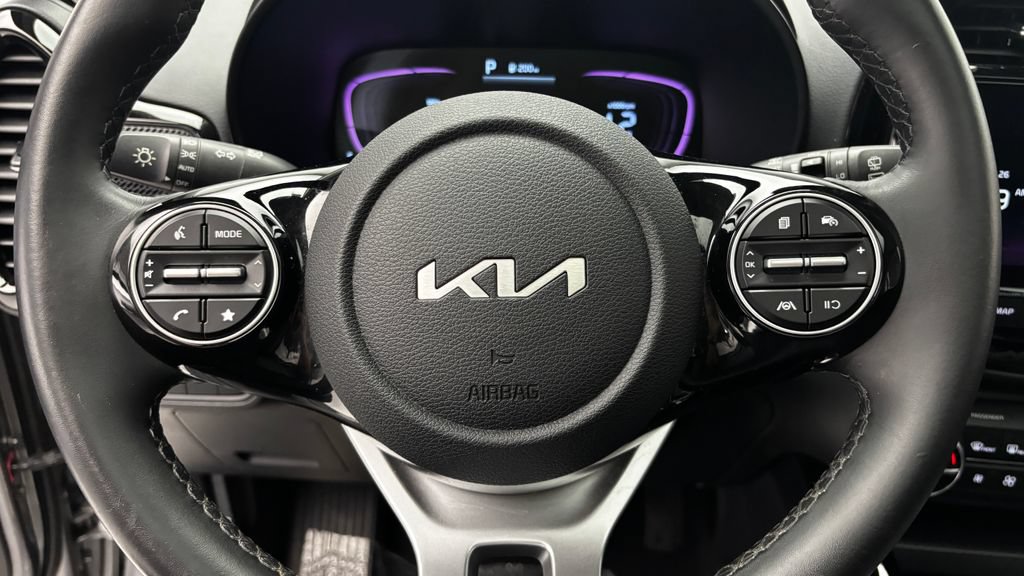 Used 2025 Kia Soul EX FWD image 18