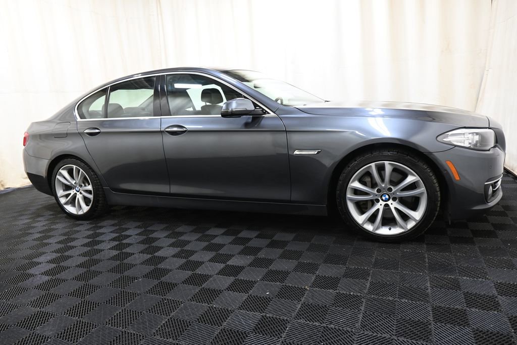 Used 2016 BMW 535i xDrive Sedan AWD/4WD image 13