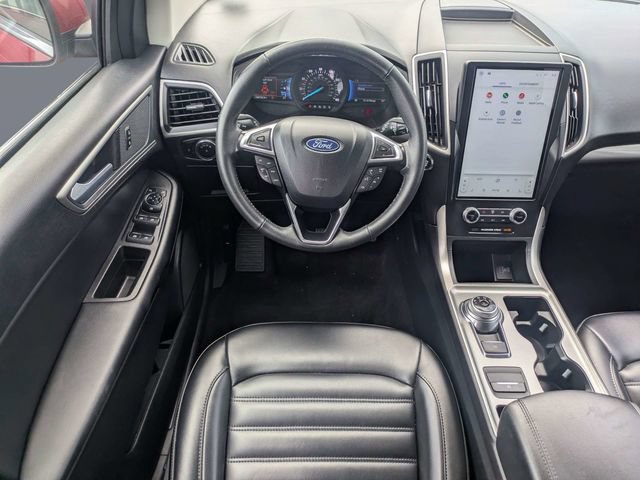 Used 2024 Ford Edge SEL AWD/4WD image 16