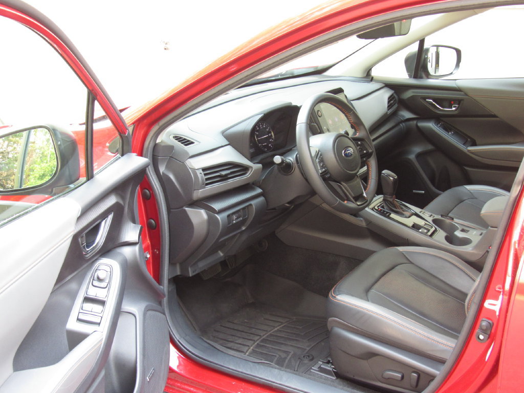 Used 2024 Subaru Crosstrek 2.5i Limited w/ Popular Package #4A AWD/4WD image 9