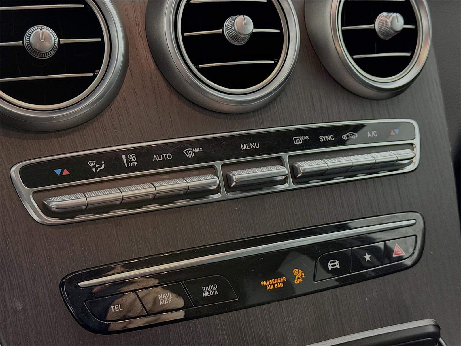 Used 2022 Mercedes-Benz GLC 300 4MATIC image 13