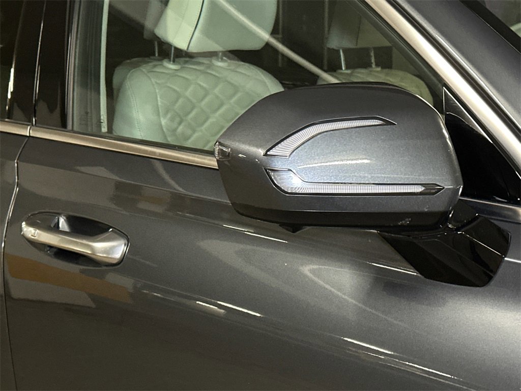 Used 2020 Hyundai Palisade Limited w/ Winter Weather Package image 12