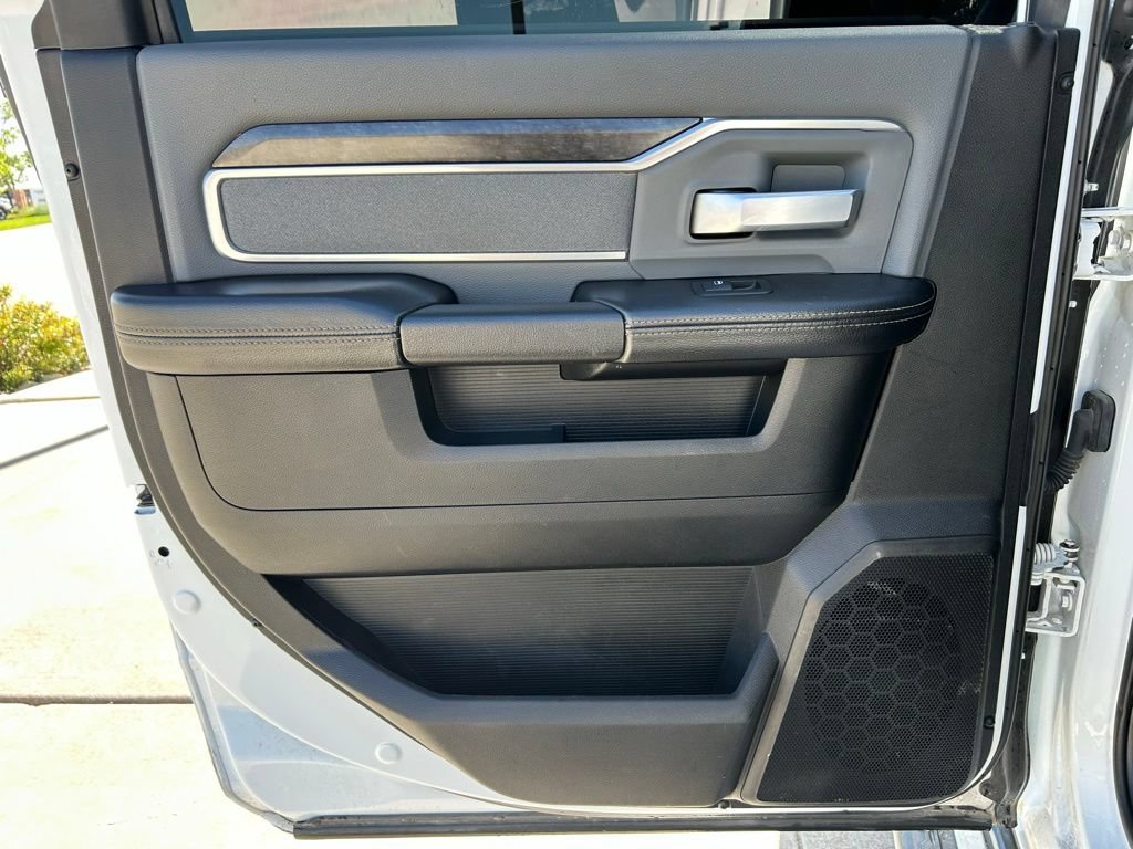 Used 2022 RAM 2500 Big Horn AWD/4WD image 26