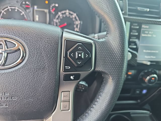 Used 2022 Toyota 4Runner SR5 RWD image 18