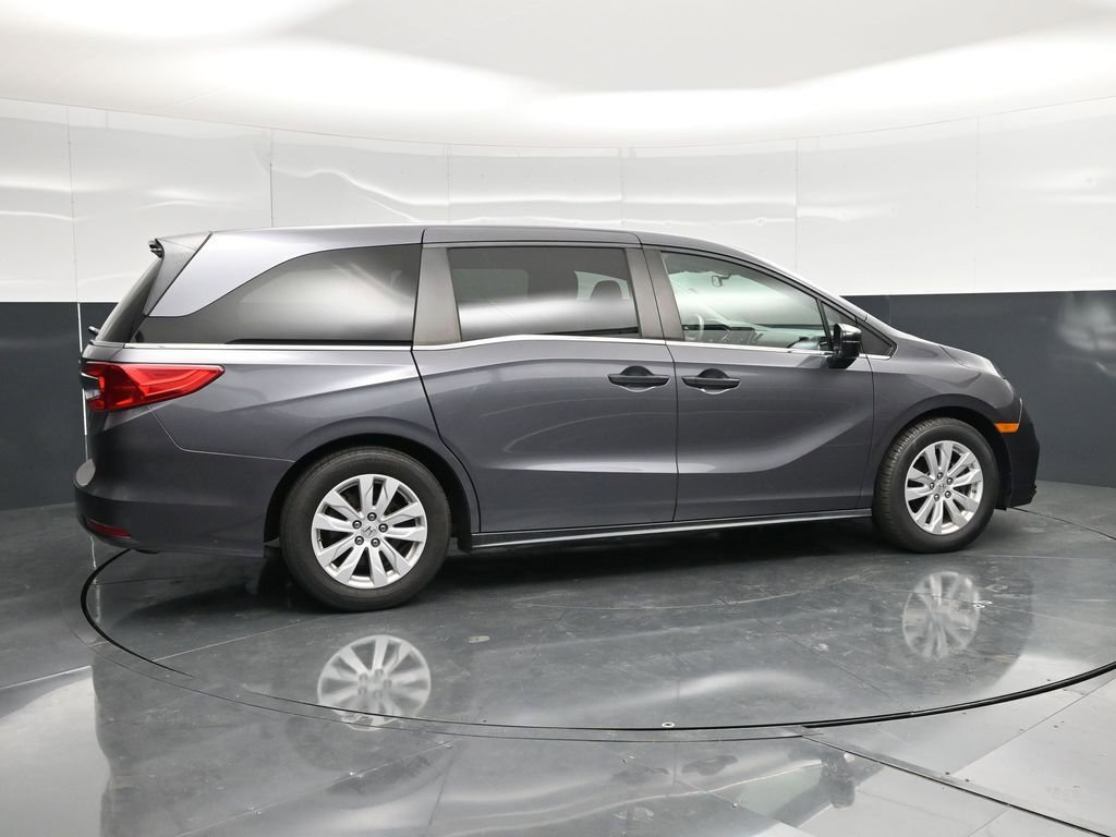 Used 2019 Honda Odyssey LX image 2