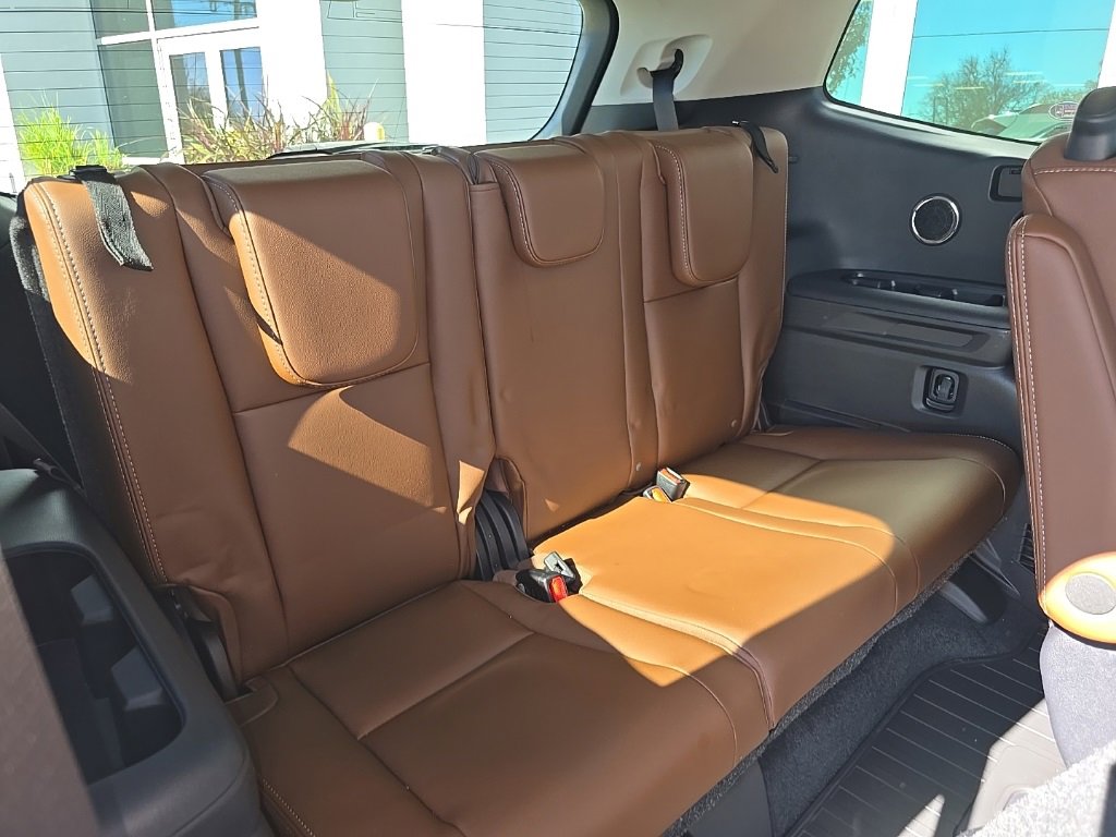 Certified 2025 Subaru Ascent Touring w/ Popular Package #2 image 33