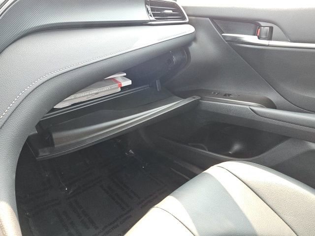 Used 2024 Toyota Camry SE image 51