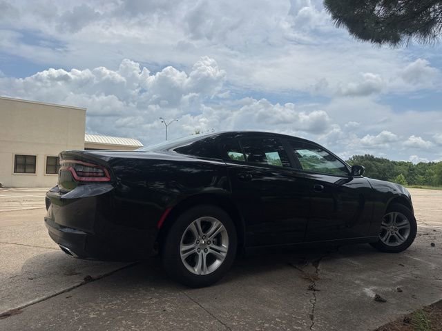 Used 2022 Dodge Charger SXT RWD image 16