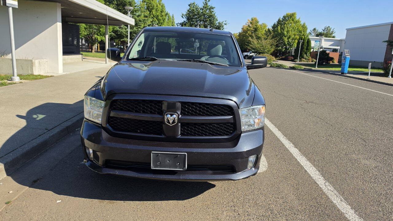 Used 2014 RAM 1500 Express RWD image 2