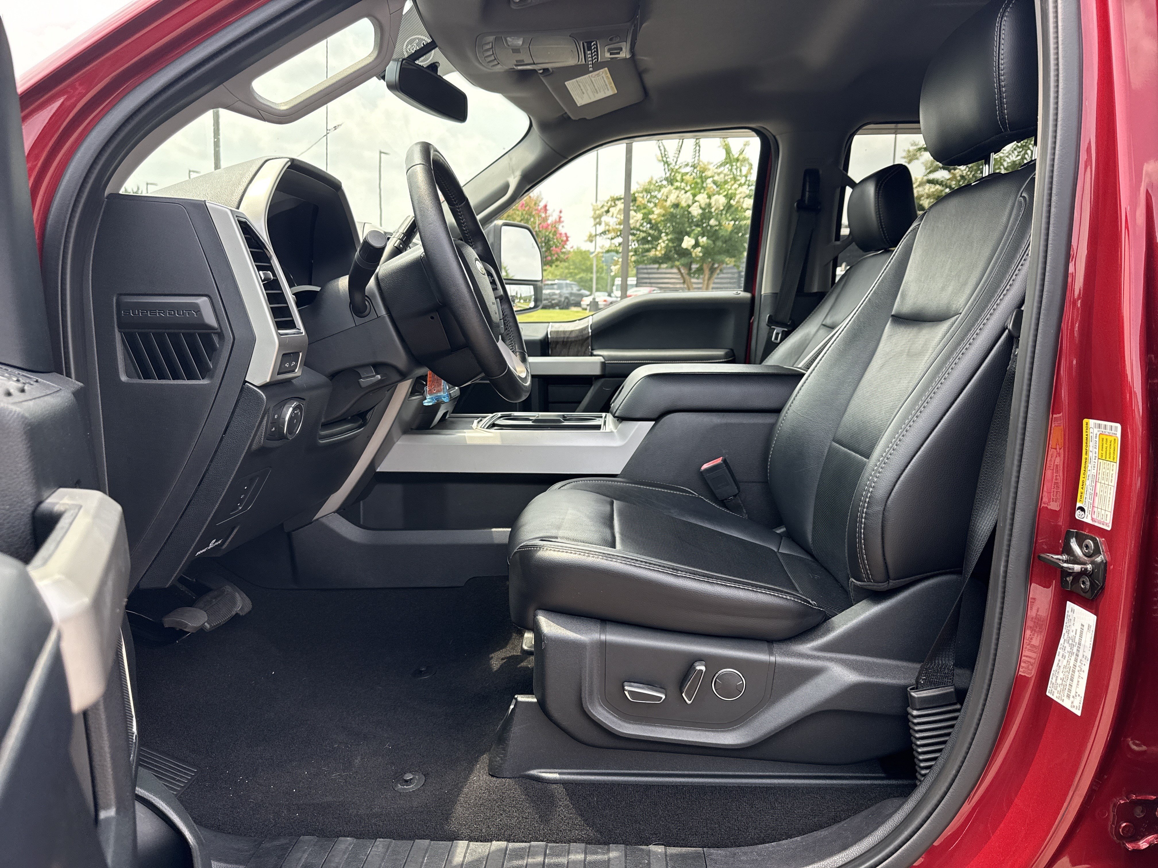 Used 2019 Ford F250 Lariat AWD/4WD image 12