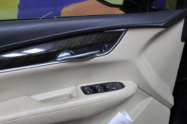 Used 2019 Cadillac XT5 FWD image 13